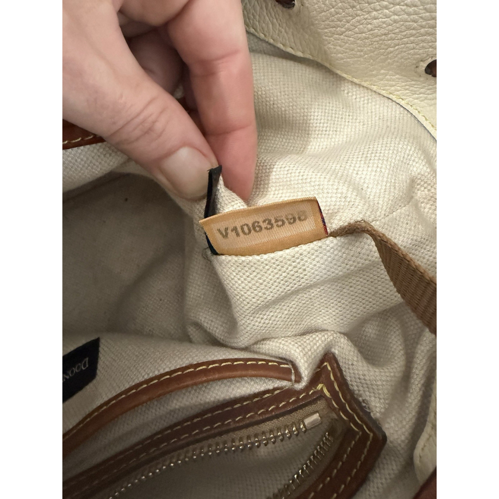 DOONEY & BOURKE Cream Pebbled Leather Small Drawstring Bucket Bag Shoulder Bag - Picture 15 of 16